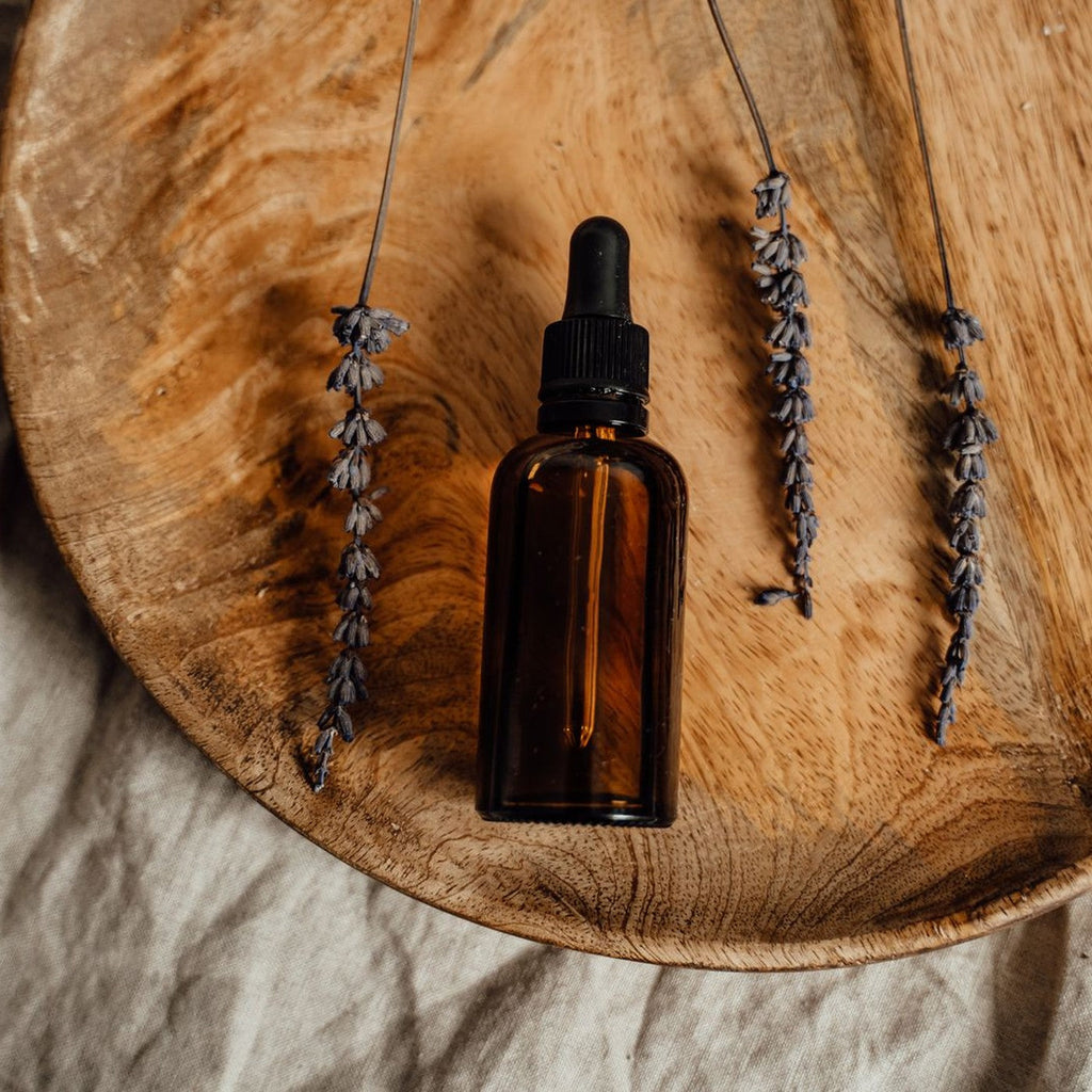 AuraMist essential oil set with lavender